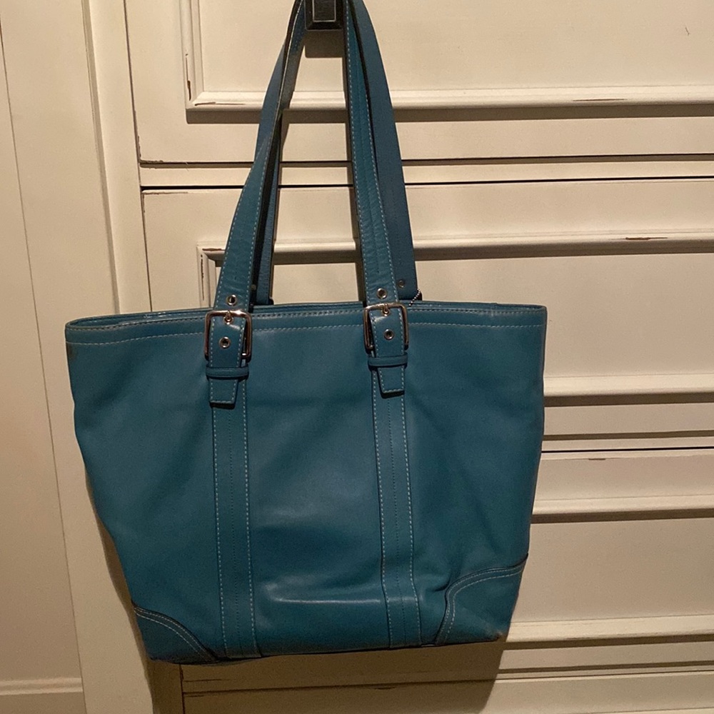 Coach shoulder bag